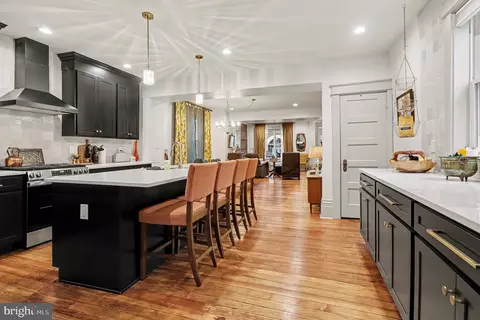 Entry Way - 24 E Orange St, Lititz, PA 17543 photo 1 of 5