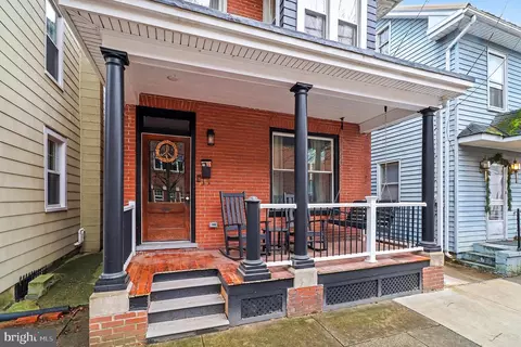 Exterior - 24 E Orange St, Lititz, PA 17543 photo 1 of 7