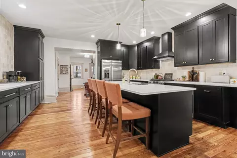Kitchen - 24 E Orange St, Lititz, PA 17543 photo 2 of 2