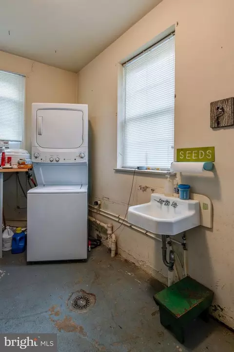 Other - 141 E Lincoln Ave, Lititz, PA 17543 photo 3 of 9