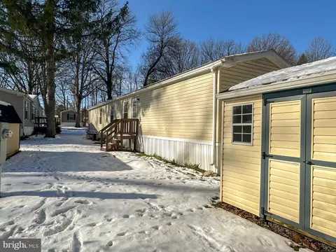 760 Azalea Ln, Gap, PA 17527 photo 9