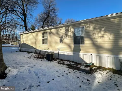 760 Azalea Ln, Gap, PA 17527 photo 7