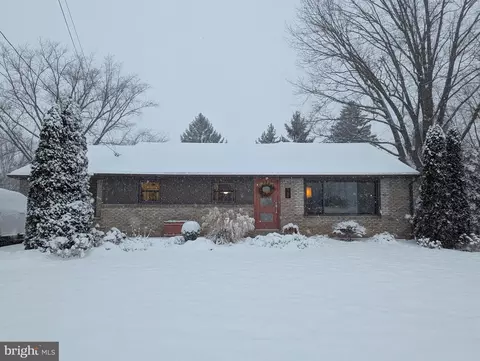 962 Anderson Ferry Rd, Mount Joy, PA 17552