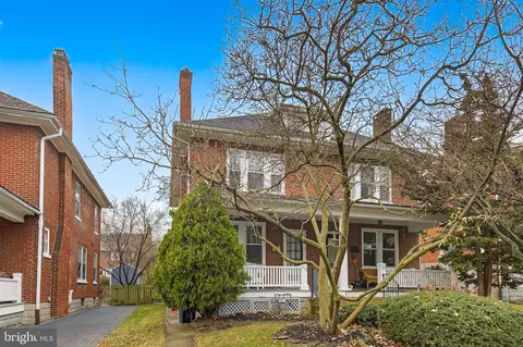 856 Pleasure Rd, Lancaster, PA 17601