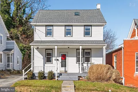 173 W Frederick St, Millersville, PA 17551