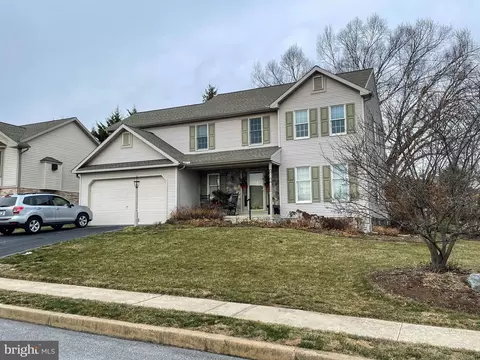 1005 Northfield Dr, Elizabethtown, PA 17022