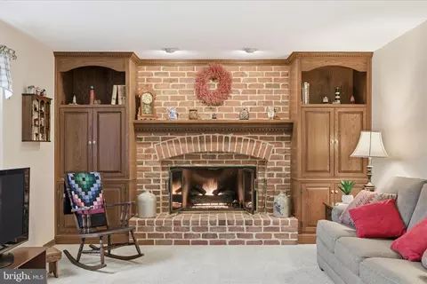 546 Hi View Dr, Lititz, PA 17543 photo 25