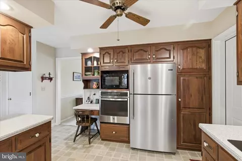 546 Hi View Dr, Lititz, PA 17543 photo 22