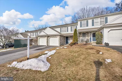 Exterior - 24 Heron Rd, Lititz, PA 17543 photo 5 of 10