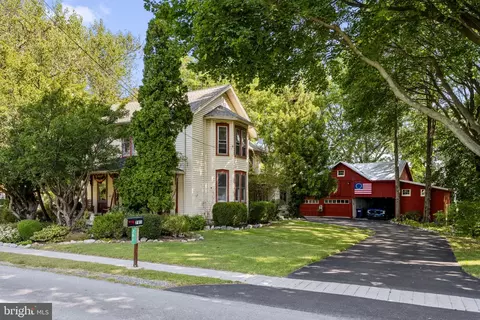 781 Newport Ave, Gap, PA 17527