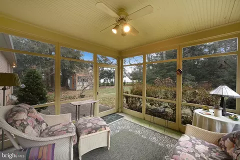 Exterior - 411 Woodcrest Ave, Lititz, PA 17543 photo 5 of 12