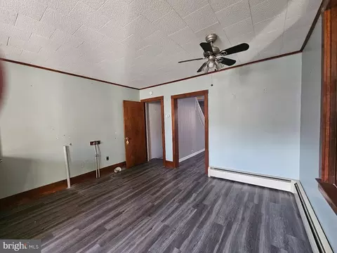 Living - 69 N Water St, Lititz, PA 17543 photo 4 of 4