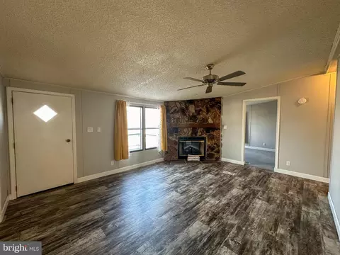 815 Circle Dr, Gap, PA 17527 photo 9