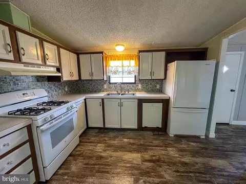 815 Circle Dr, Gap, PA 17527 photo 12