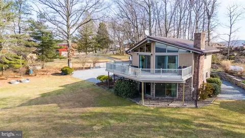 200 N B N Ridge Rd, Reinholds, PA 17569