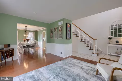Entry Way - 22 Royal Dr, Lititz, PA 17543 photo 2 of 3