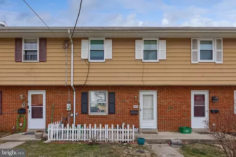 449 Hillside Ave, Lancaster, PA 17603