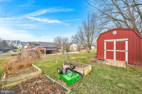 121 Pleasant View Dr, Lititz, PA 17543 photo 40