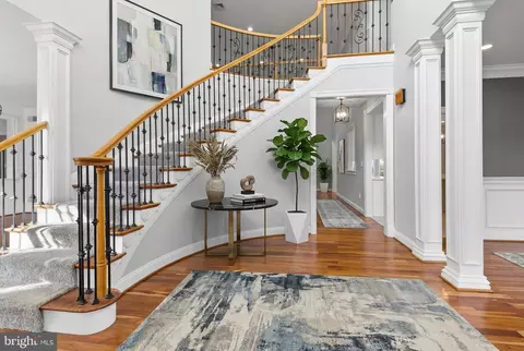 Entry Way - 602 Willow Grn, Lititz, PA 17543 photo 2 of 3