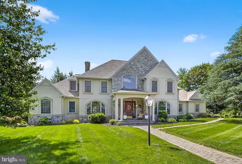 Exterior - 602 Willow Grn, Lititz, PA 17543 photo 2 of 5