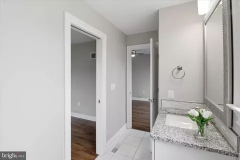Entry Way - 674 Integrity Dr, Lititz, PA 17543 photo 27 of 30