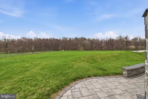Exterior - 674 Integrity Dr, Lititz, PA 17543 photo 9 of 12