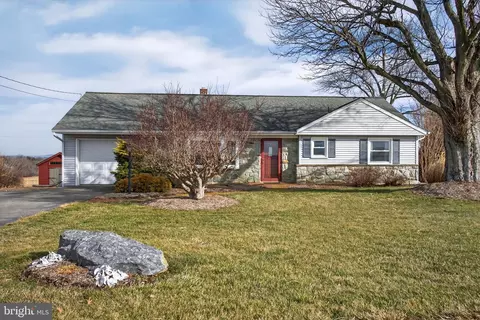2103 S View Rd, Lancaster, PA 17602