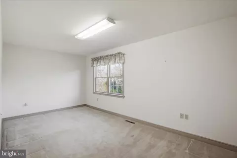 Bedroom - 310 Rumford Rd, Lititz, PA 17543 photo 3 of 9