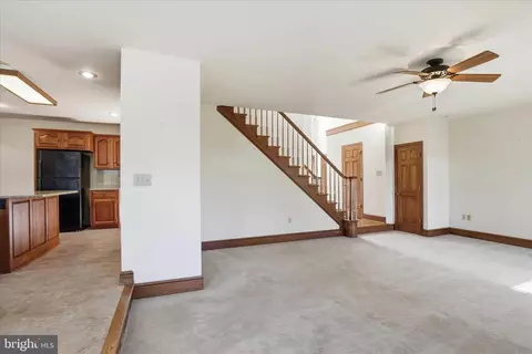 Living - 310 Rumford Rd, Lititz, PA 17543 photo 4 of 4