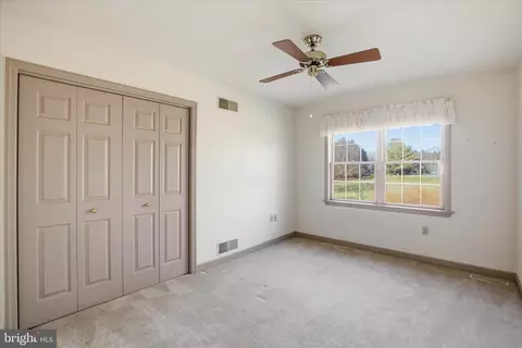 Bedroom - 310 Rumford Rd, Lititz, PA 17543 photo 6 of 9
