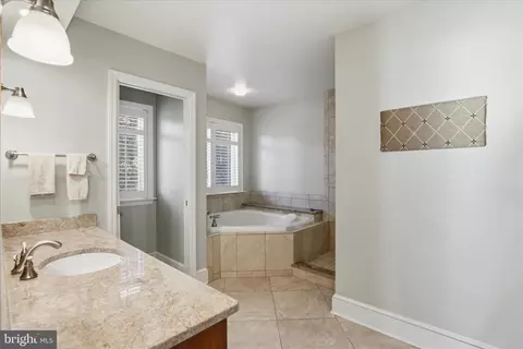 Bath - 310 Rumford Rd, Lititz, PA 17543 photo 1 of 4