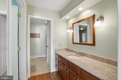 Entry Way - 310 Rumford Rd, Lititz, PA 17543 photo 4 of 8