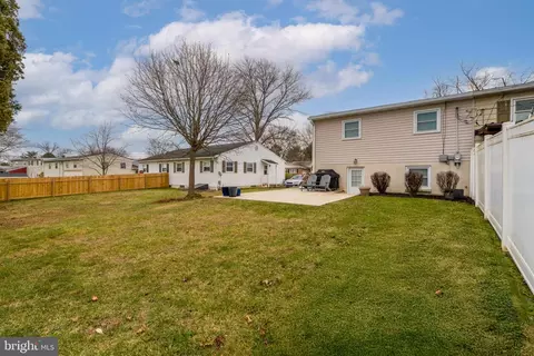Exterior - 534 W Marion St, Lititz, PA 17543 photo 3 of 4