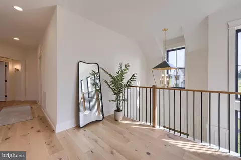 Entry Way - 3 Balsam Ln, Lititz, PA 17543 photo 9 of 11