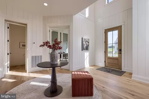 Entry Way - 3 Balsam Ln, Lititz, PA 17543 photo 1 of 11