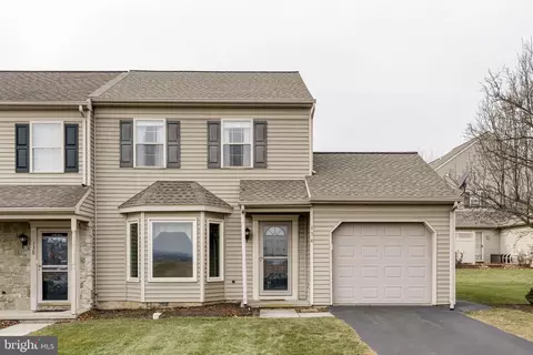 136 Bridle Path, New Holland, PA 17557