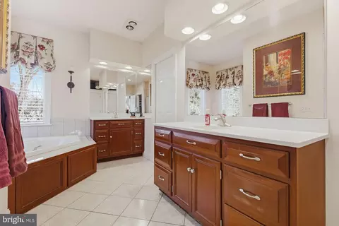 692 Goose Neck Dr, Lititz, PA 17543 photo 21