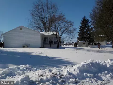 Other - 4 Justin Ct, Lititz, PA 17543 photo 2 of 8