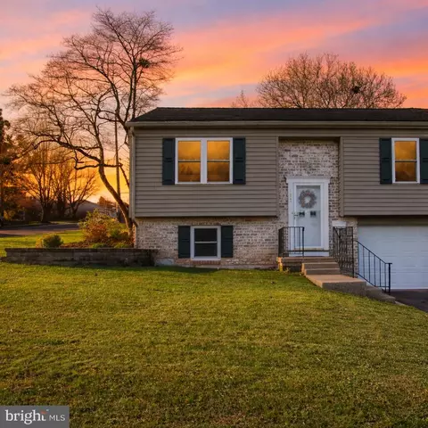 137 Irene Ave, Ephrata, PA 17522