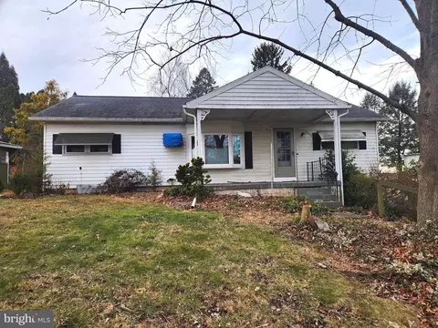 600 Park Hill Dr, Manheim, PA 17545