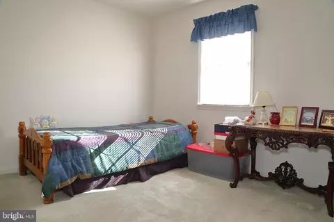 Bedroom - 11 Duffield Dr, Lititz, PA 17543 photo 2 of 2