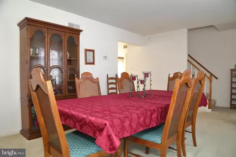 Dining - 11 Duffield Dr, Lititz, PA 17543 photo 3 of 4