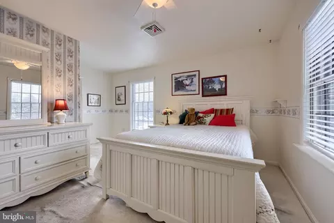 Bedroom - 3 Amberley Way, Lititz, PA 17543 photo 2 of 4