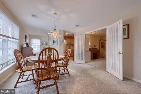 Dining - 3 Amberley Way, Lititz, PA 17543 photo 3 of 6