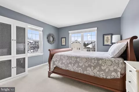 Bedroom - 649 Dorset St, Lititz, PA 17543 photo 2 of 2