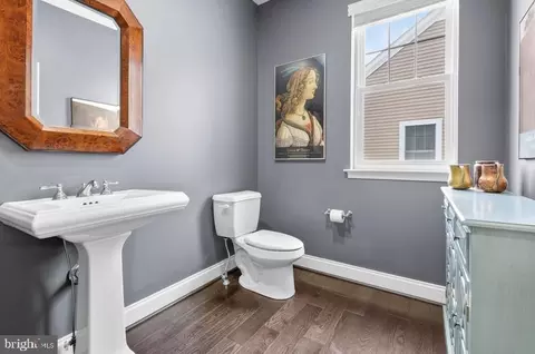 Entry Way - 649 Dorset St, Lititz, PA 17543 photo 3 of 6
