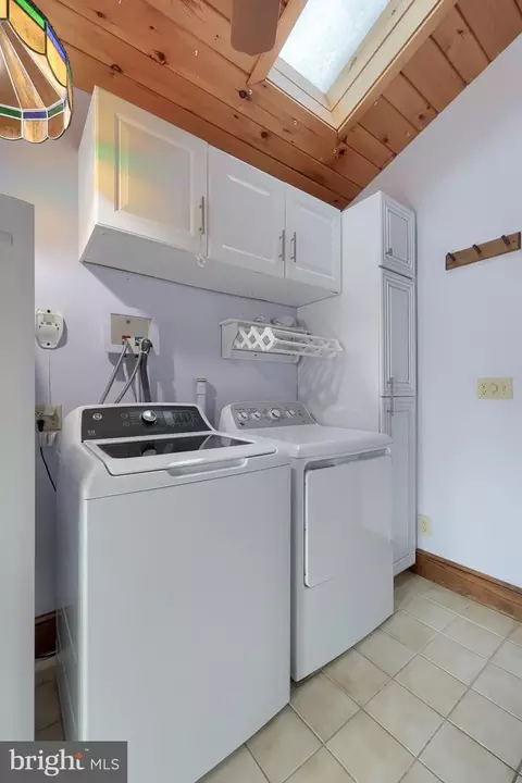 16 E Market St, Lititz, PA 17543 photo 14