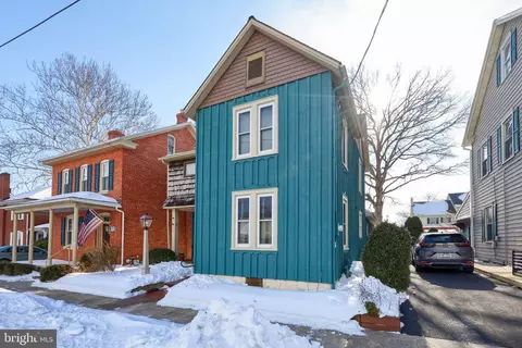 16 E Market St, Lititz, PA 17543 photo 38