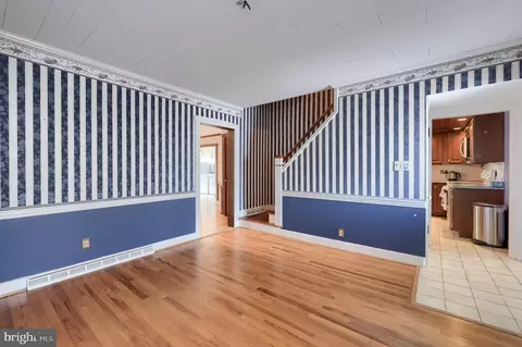 16 E Market St, Lititz, PA 17543 photo 6