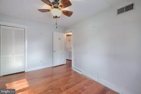 16 E Market St, Lititz, PA 17543 photo 23